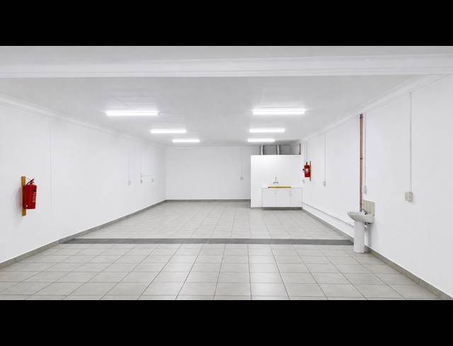 340M² RETAIL TO LET IN WHITE RIVER INDUSTRIAL